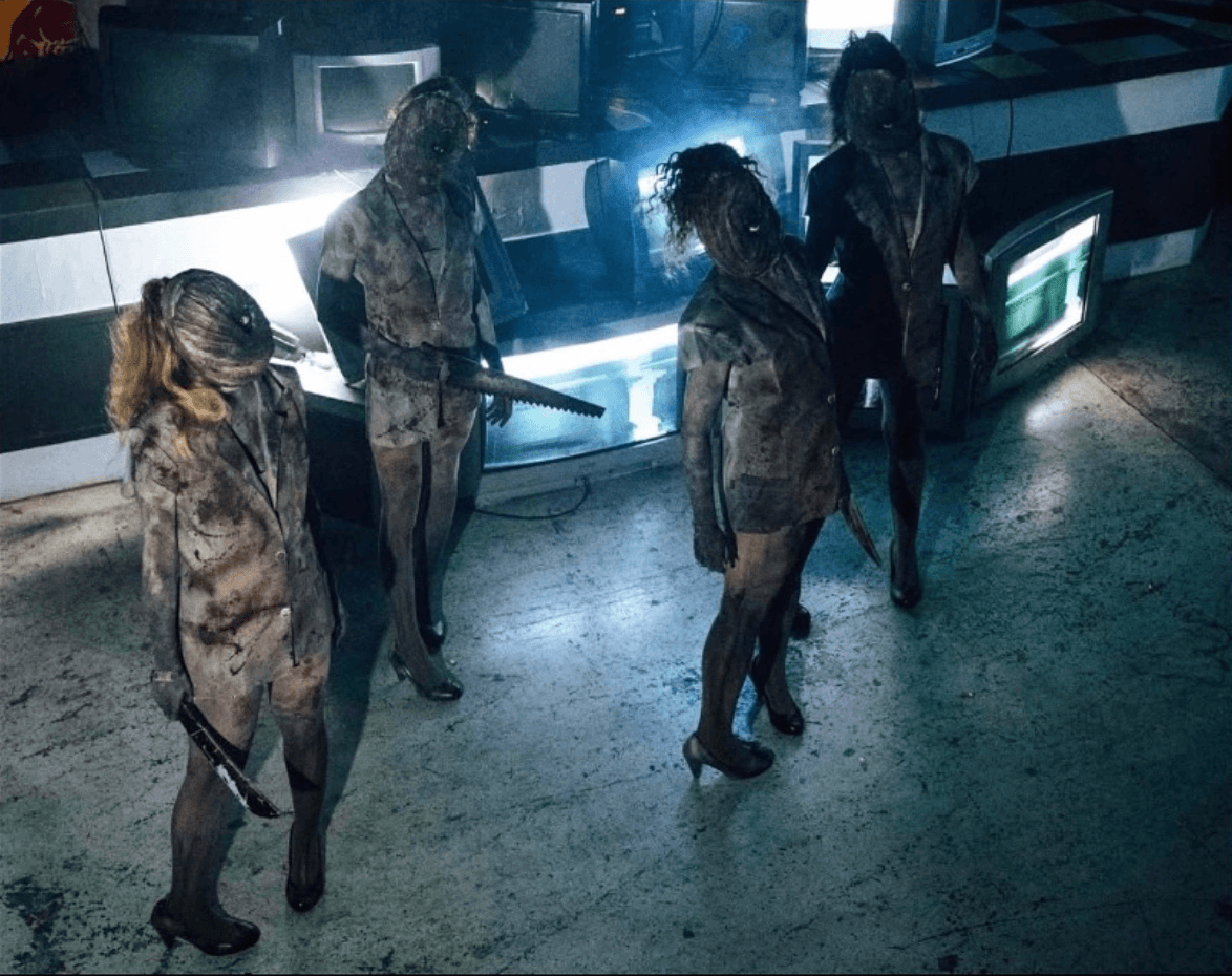 Las enfermeras zombie de Breaking Point desatan el pánico en Metro Dance Club